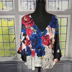 White House Black Market Floral V-Neck Blouse